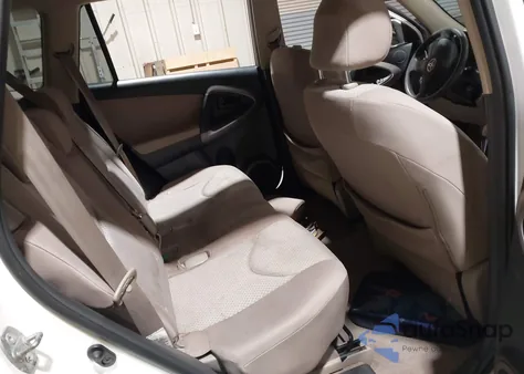 2006 Toyota Rav4 from USA, damaged, VIN JTMBD33V566007621